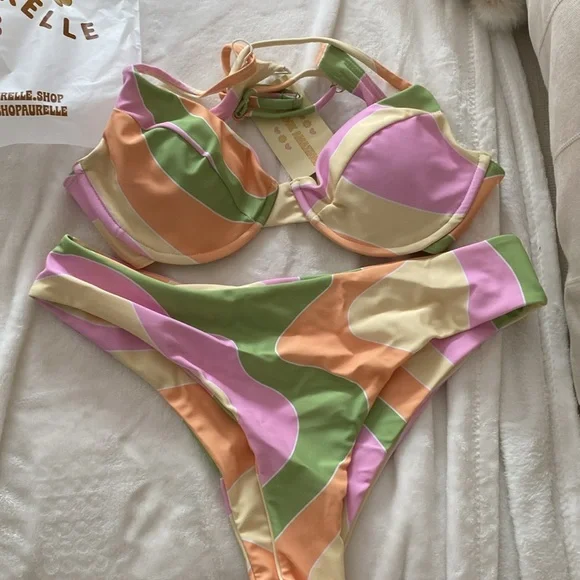 Aurelle Aurora Bikini Set - Picture 3 of 3